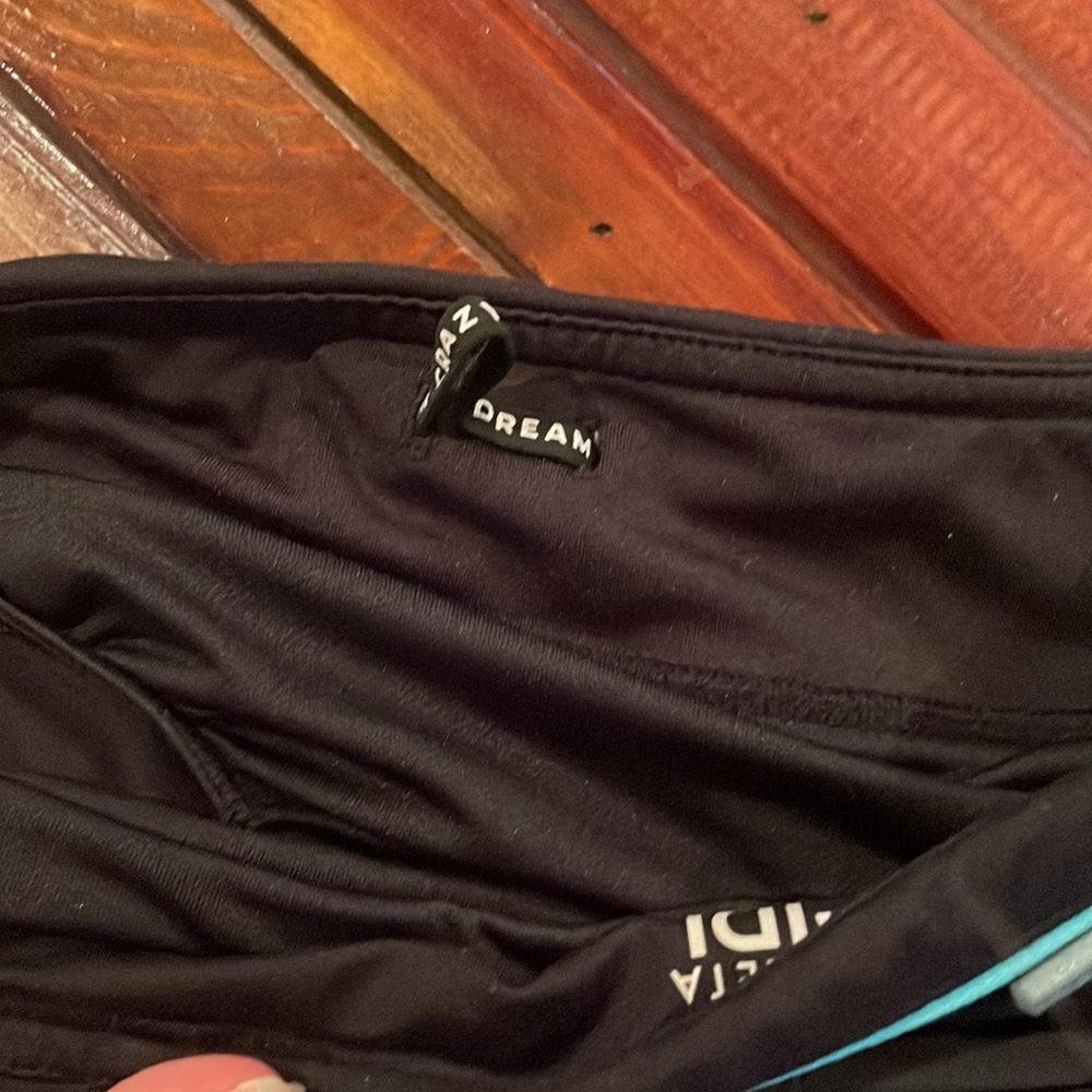Athleta Gurl black shorts size M/8-10 - Picture 3 of 4